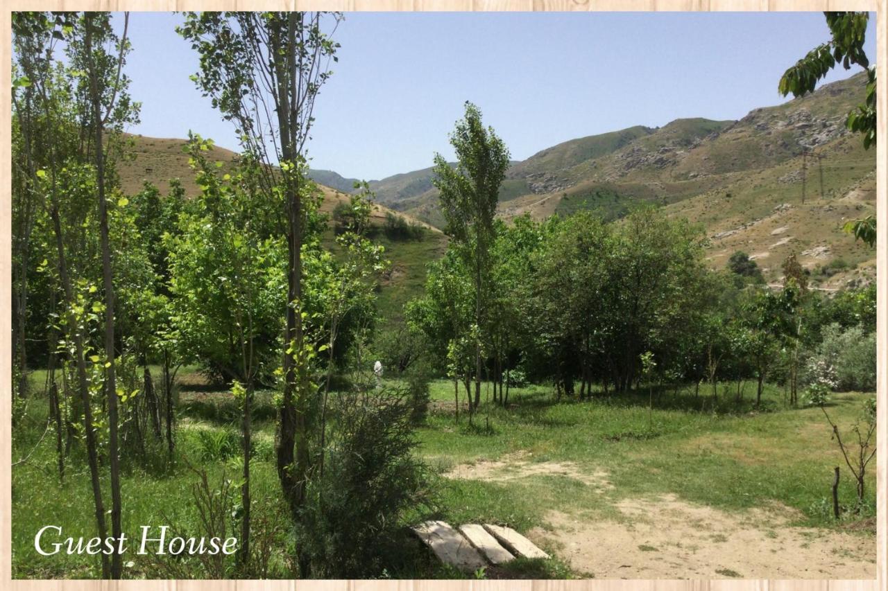 Spring Family Guest House Tersak Exterior foto
